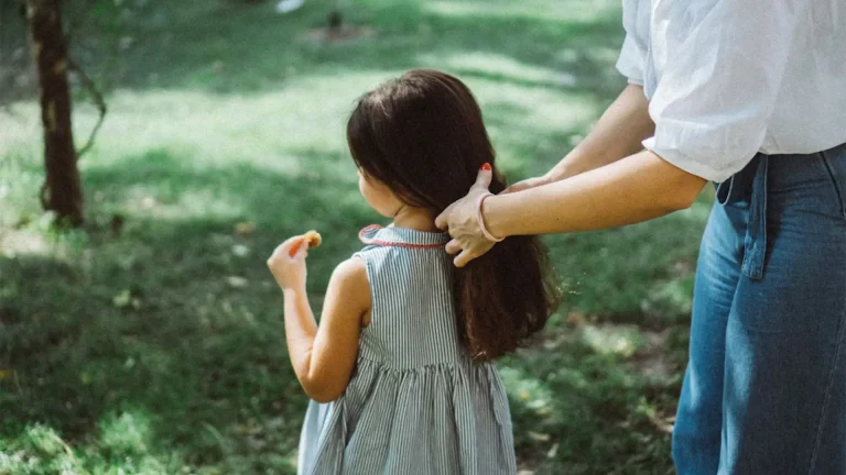 La Festa della Mamma: Dietro ogni Madre, una Persona